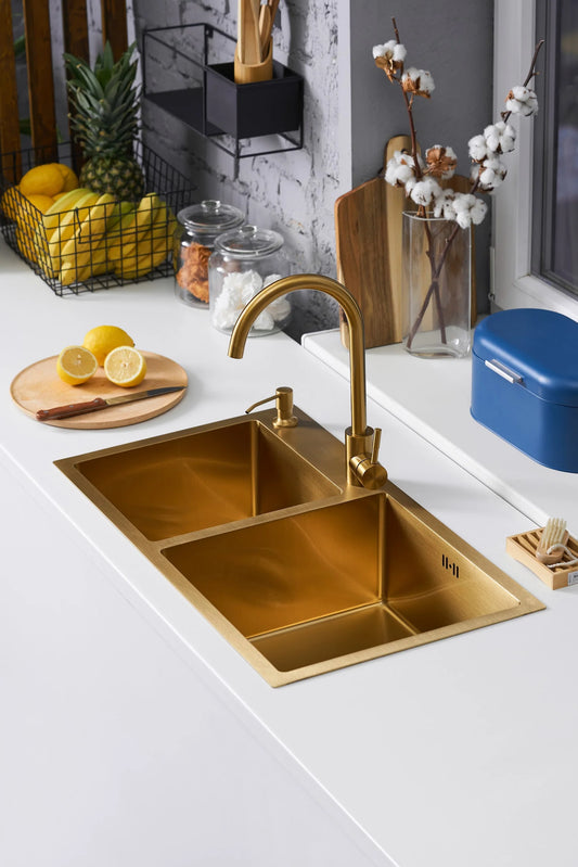 Chiuvetă Nano PVD 78 x 43 / 18 mm + baterie + dozator Gold